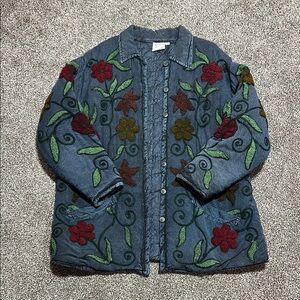Vintage Papillon SMALL Embroidered Floral quilted Denim Jacket SOFT